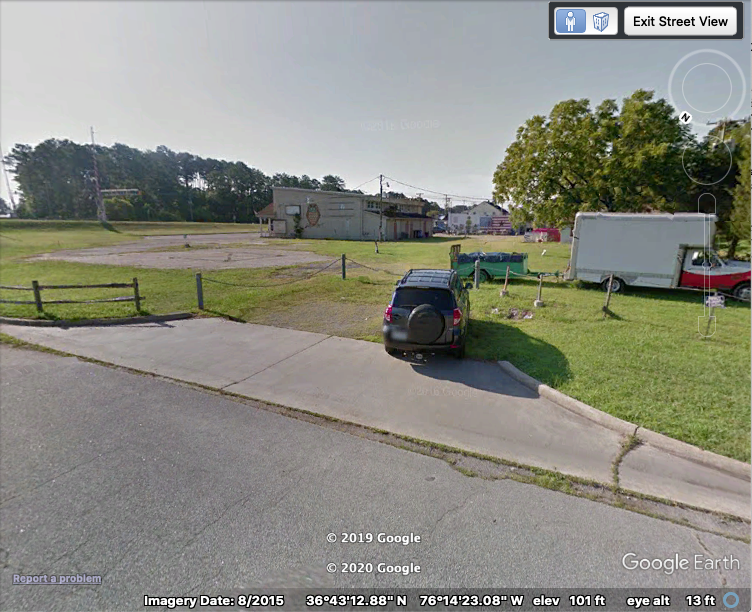 Google Streetview of the secondary entrance.